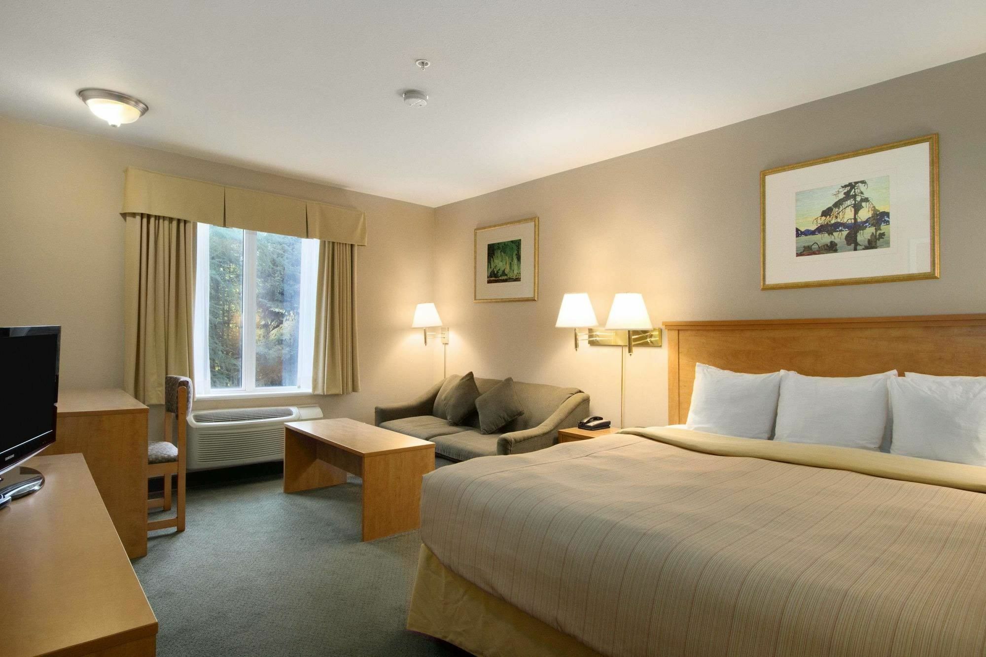 Days Inn & Suites By Wyndham Thunder Bay Dış mekan fotoğraf